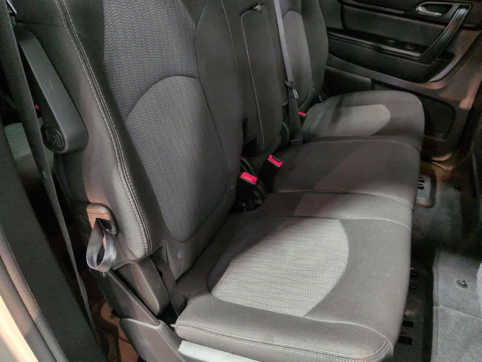 Thumbnail: 2017 Chevrolet Traverse - 13