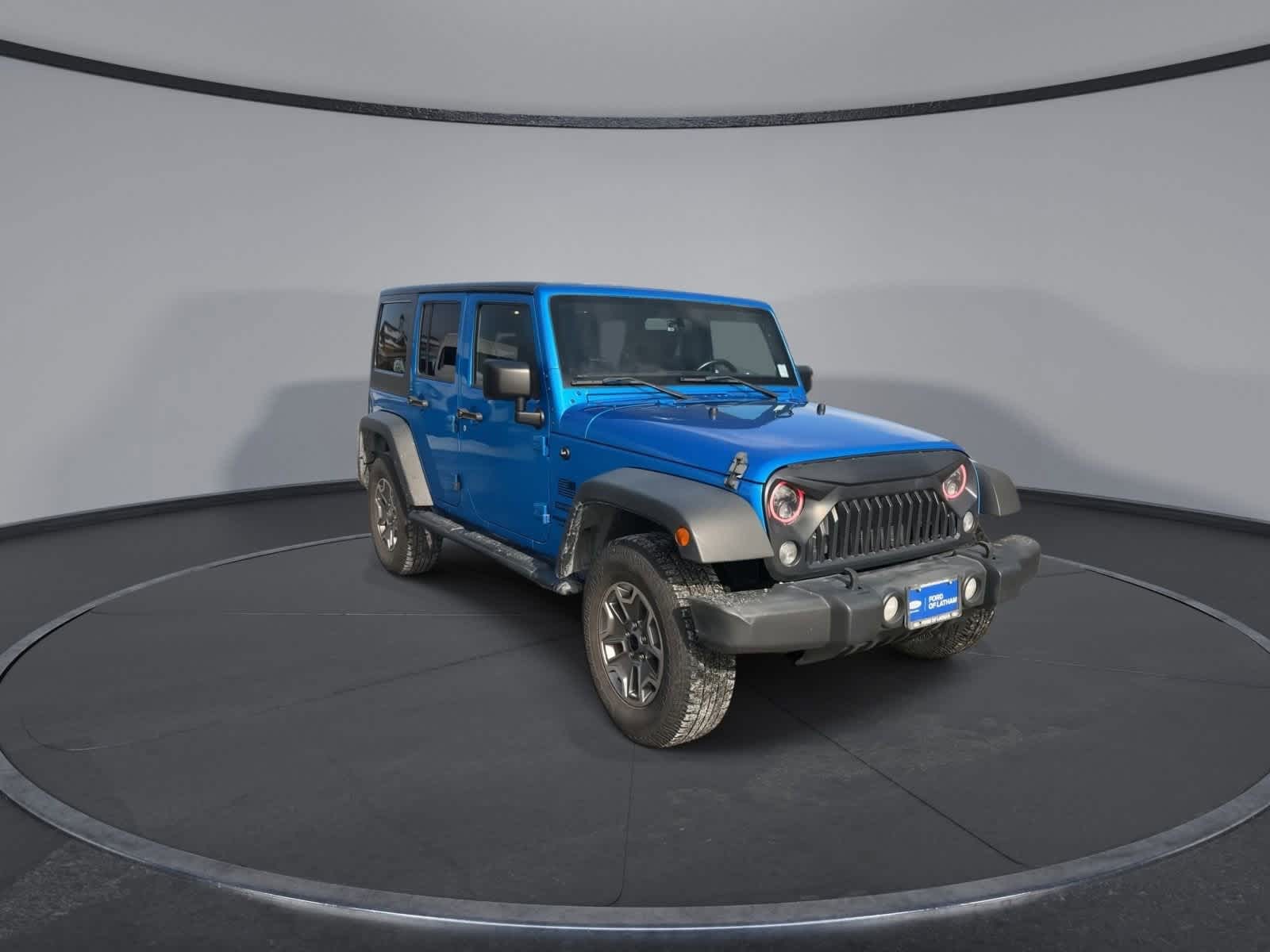 Thumbnail: 2016 Jeep Wrangler - 2