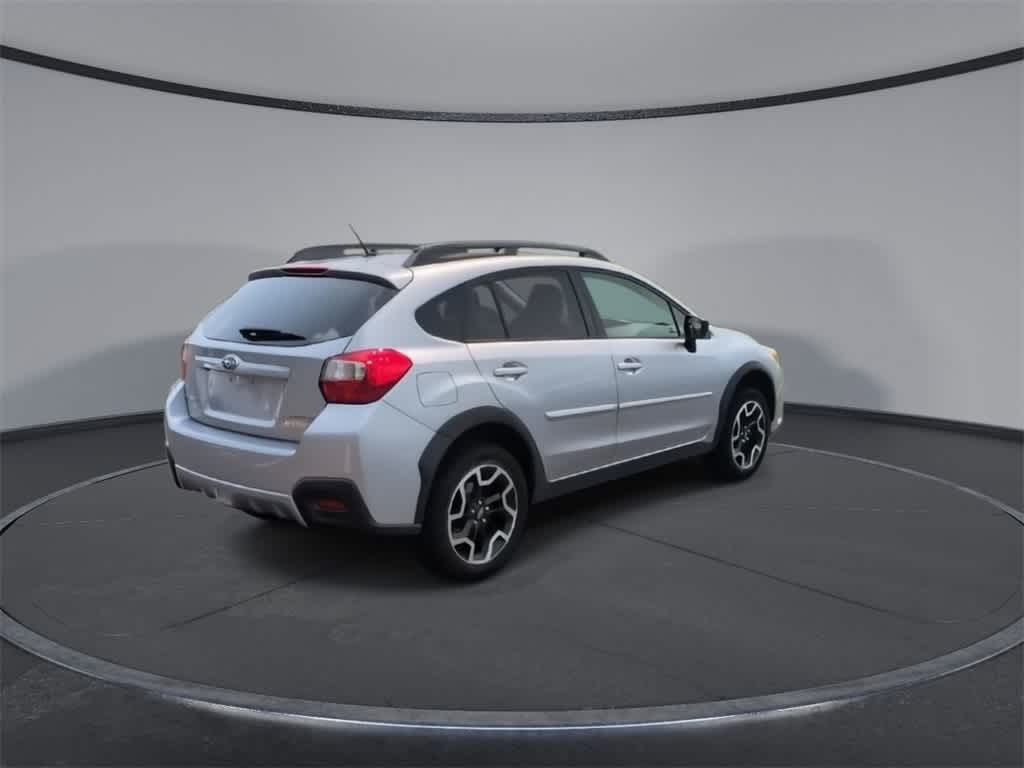 Thumbnail: 2016 Subaru Crosstrek - 8