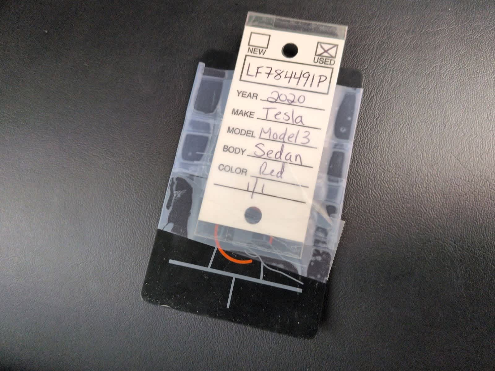 Thumbnail: 2020 Tesla Model 3 - 38