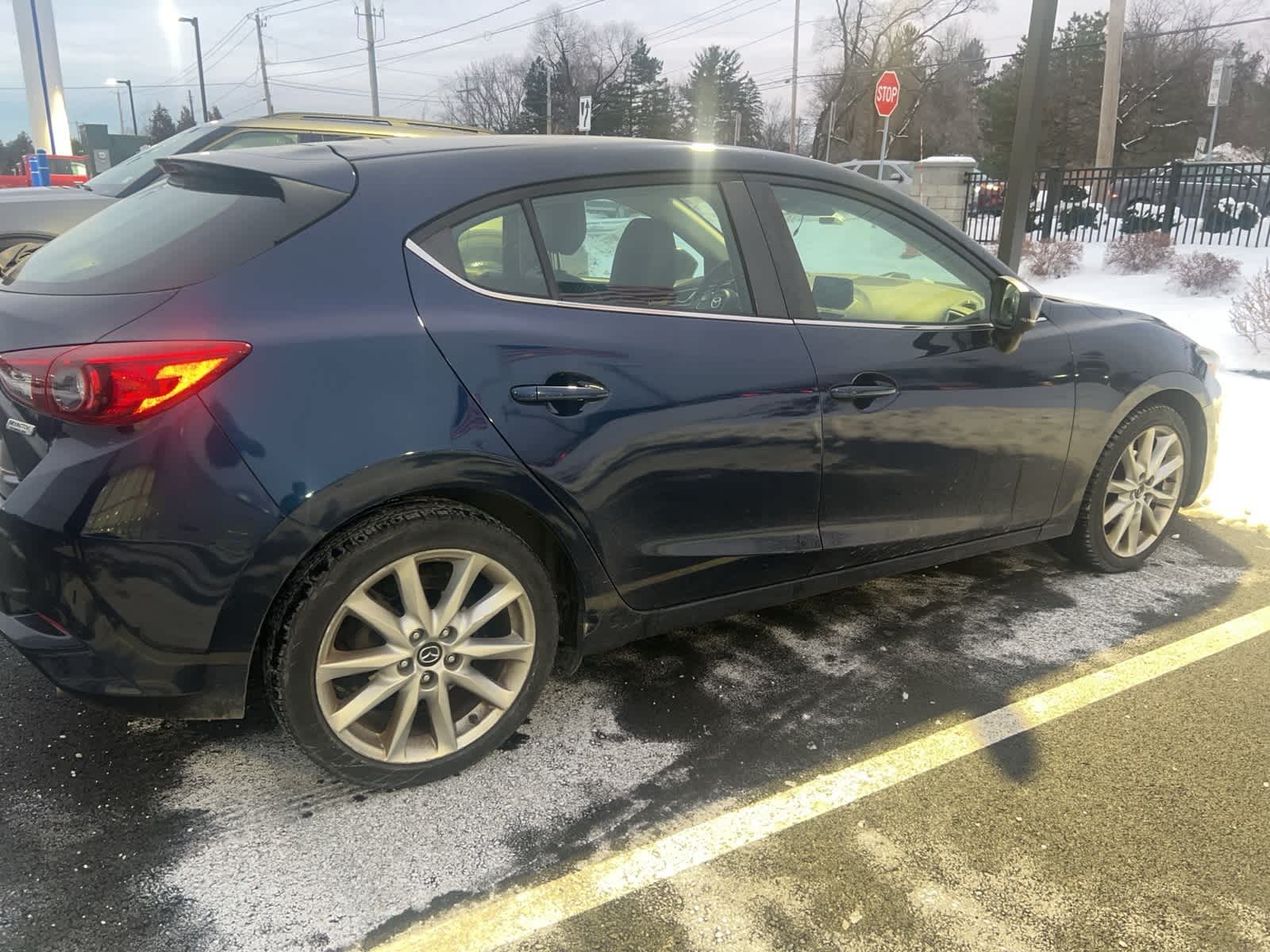 Thumbnail: 2017 Mazda Mazda3 - 4