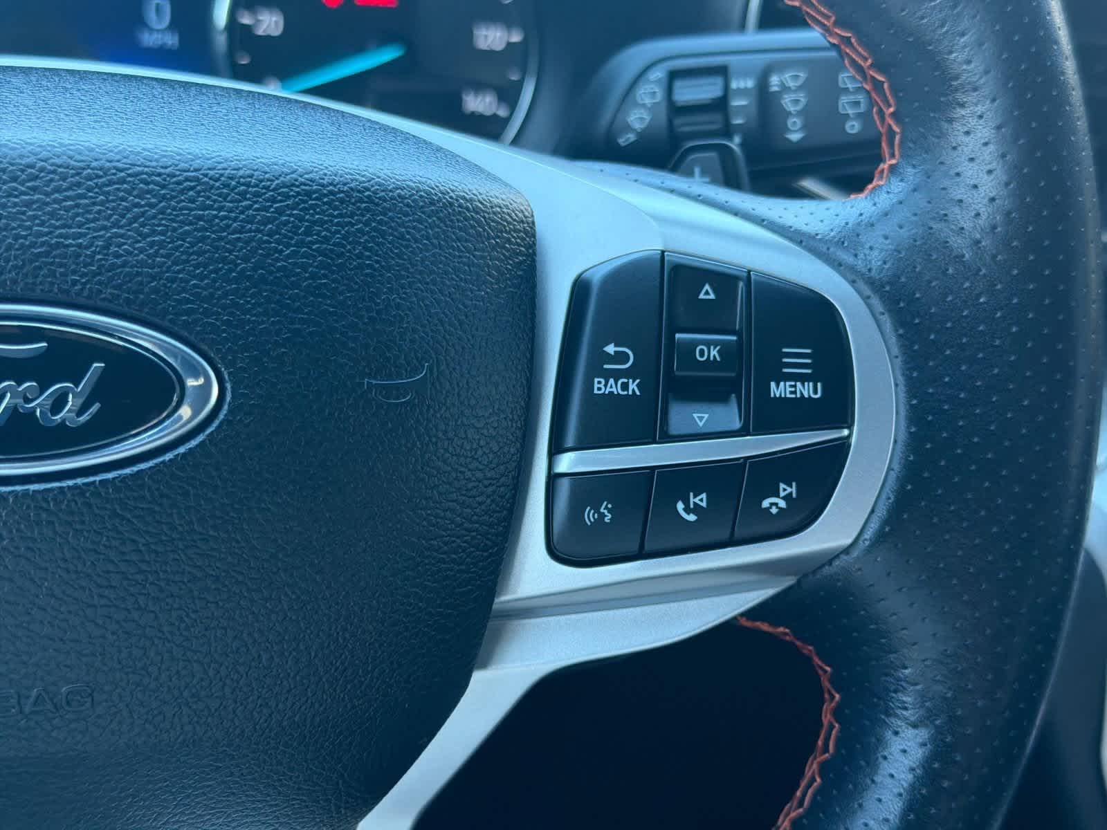 Thumbnail: 2022 Ford Explorer - 27