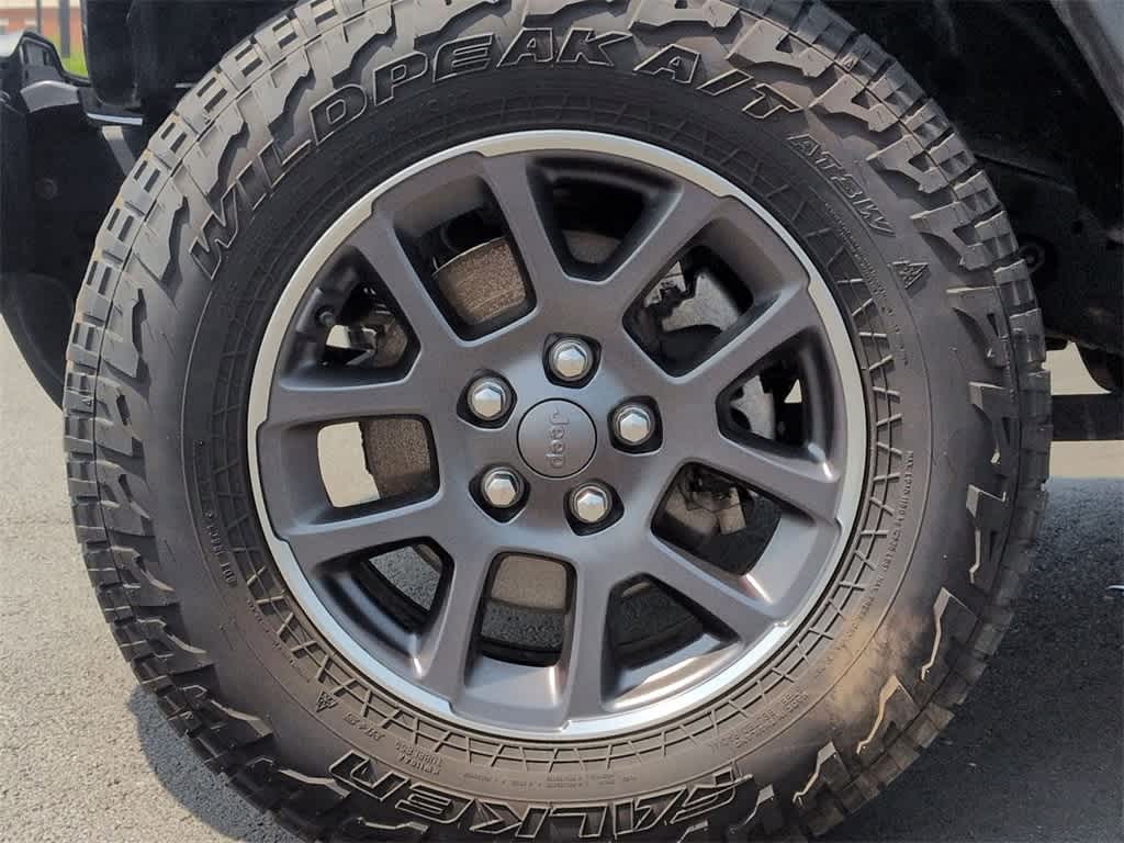 Thumbnail: 2020 Jeep Gladiator - 15