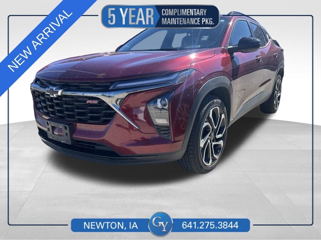 Used 2025 Chevrolet Trax 2RS SUV