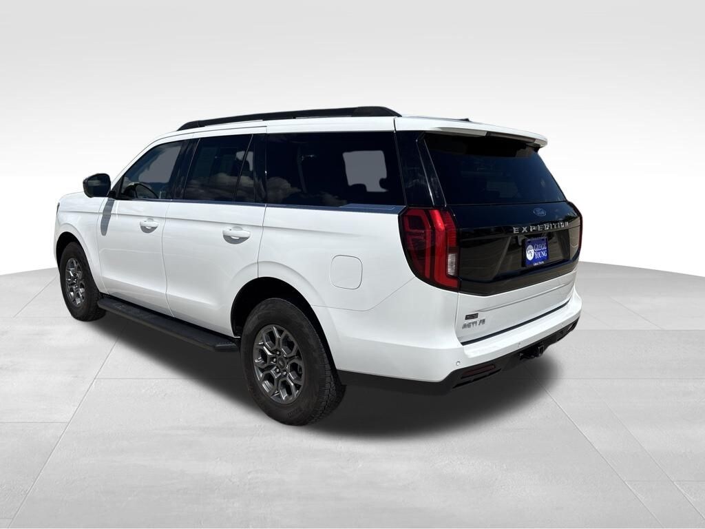 Used 2025 Ford Expedition Active SUV