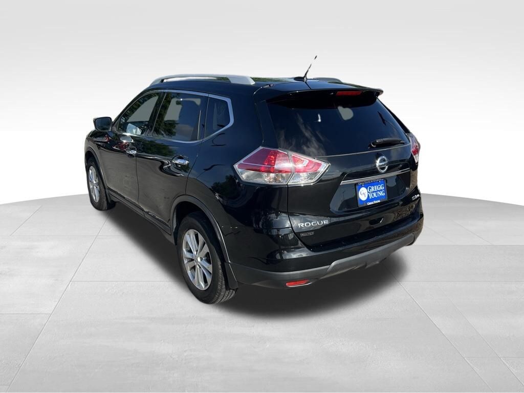 Used 2016 Nissan Rogue SV SUV