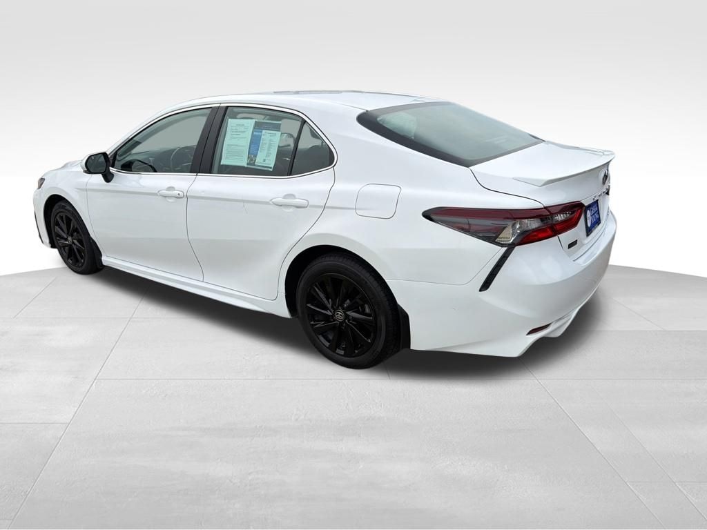 Used 2024 Toyota Camry SE Sedan