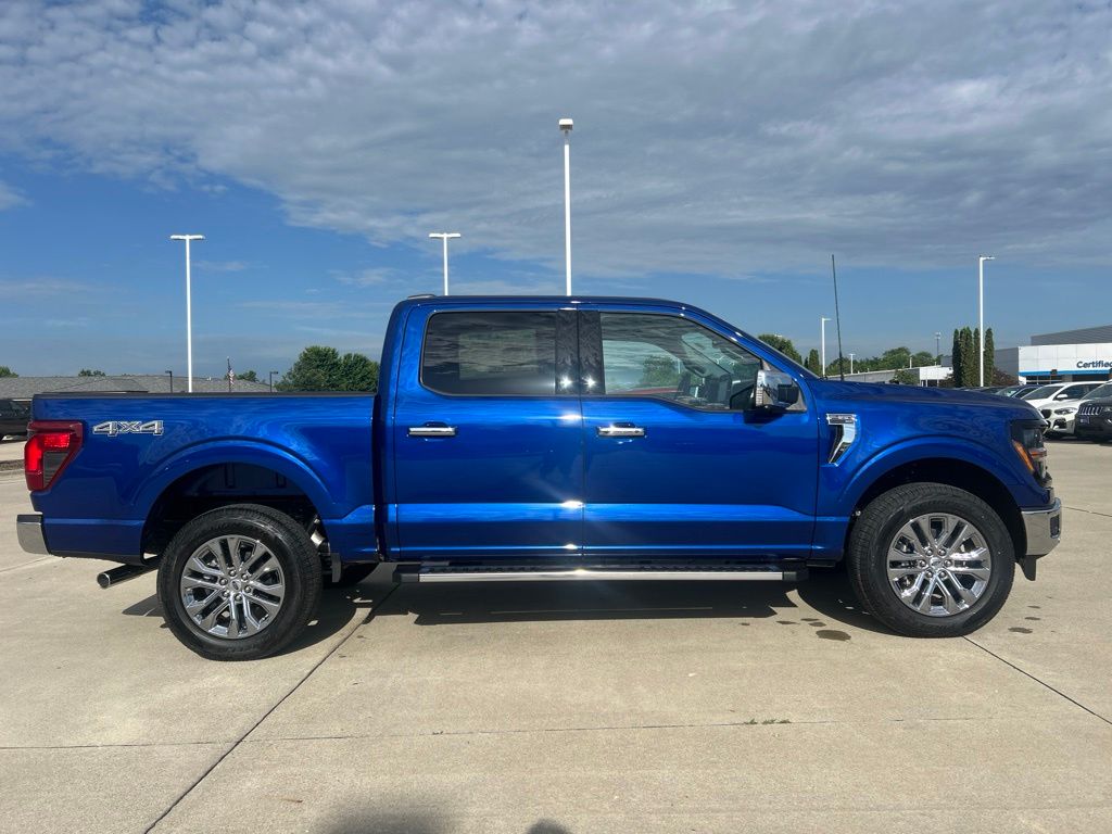 2026 Ford F-150 XLT - Photo 7