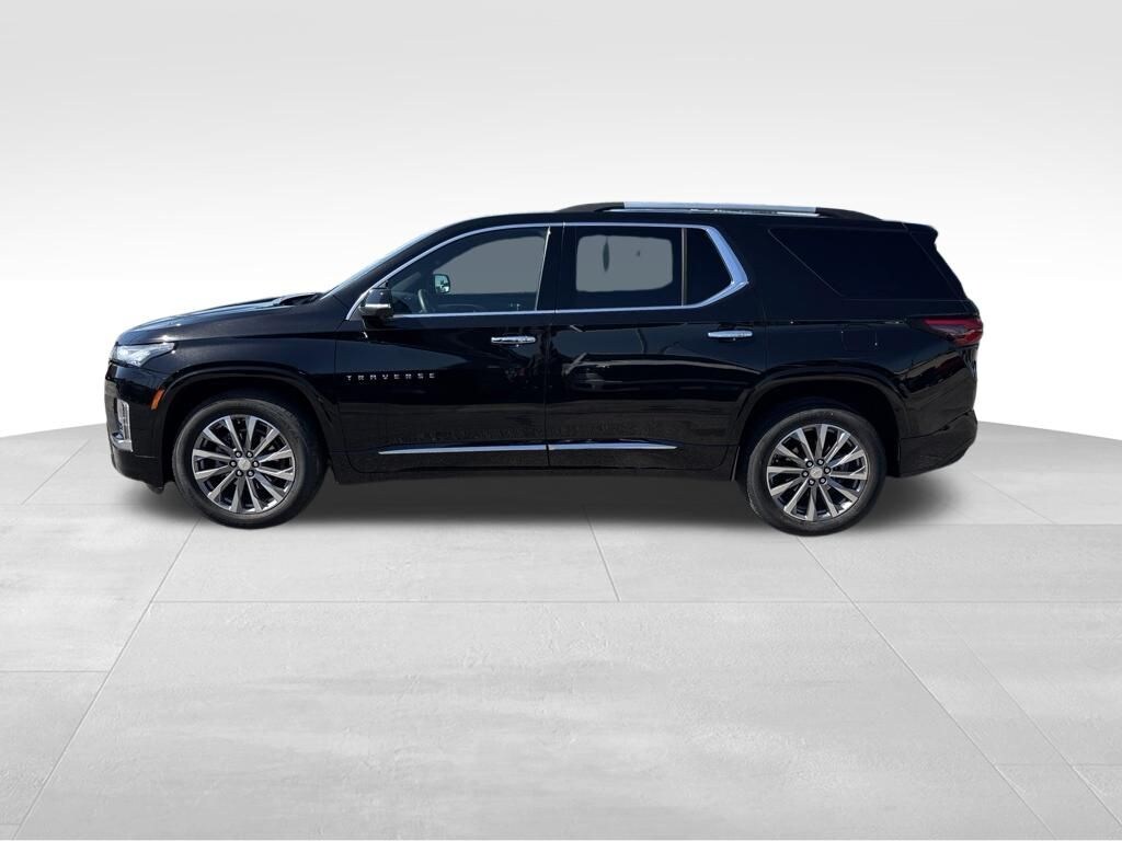 Used 2023 Chevrolet Traverse Premier SUV