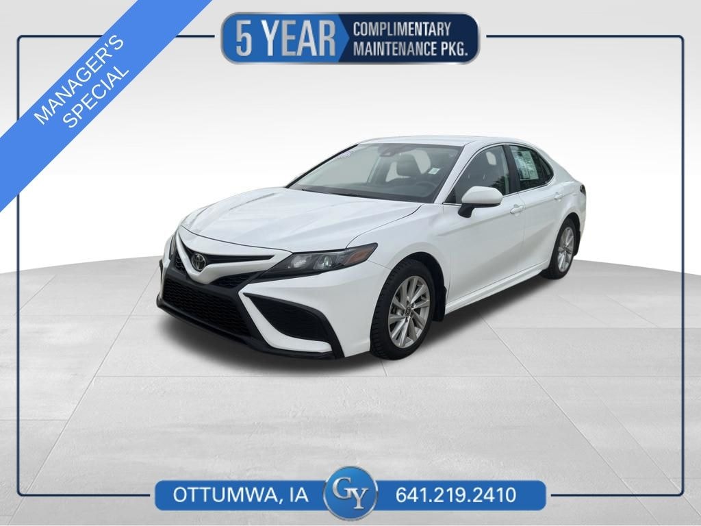 Used 2024 Toyota Camry SE Sedan