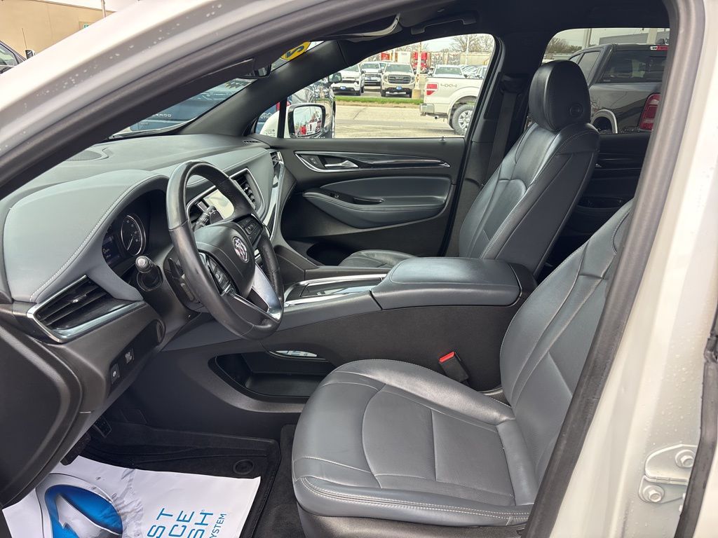 2022 Buick Enclave Essence - Photo 16