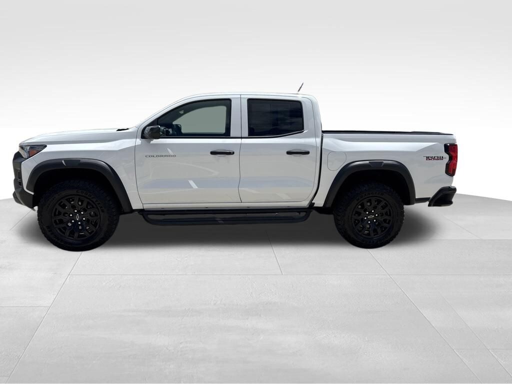 Used 2025 Chevrolet Colorado Trail Boss Truck Crew Cab