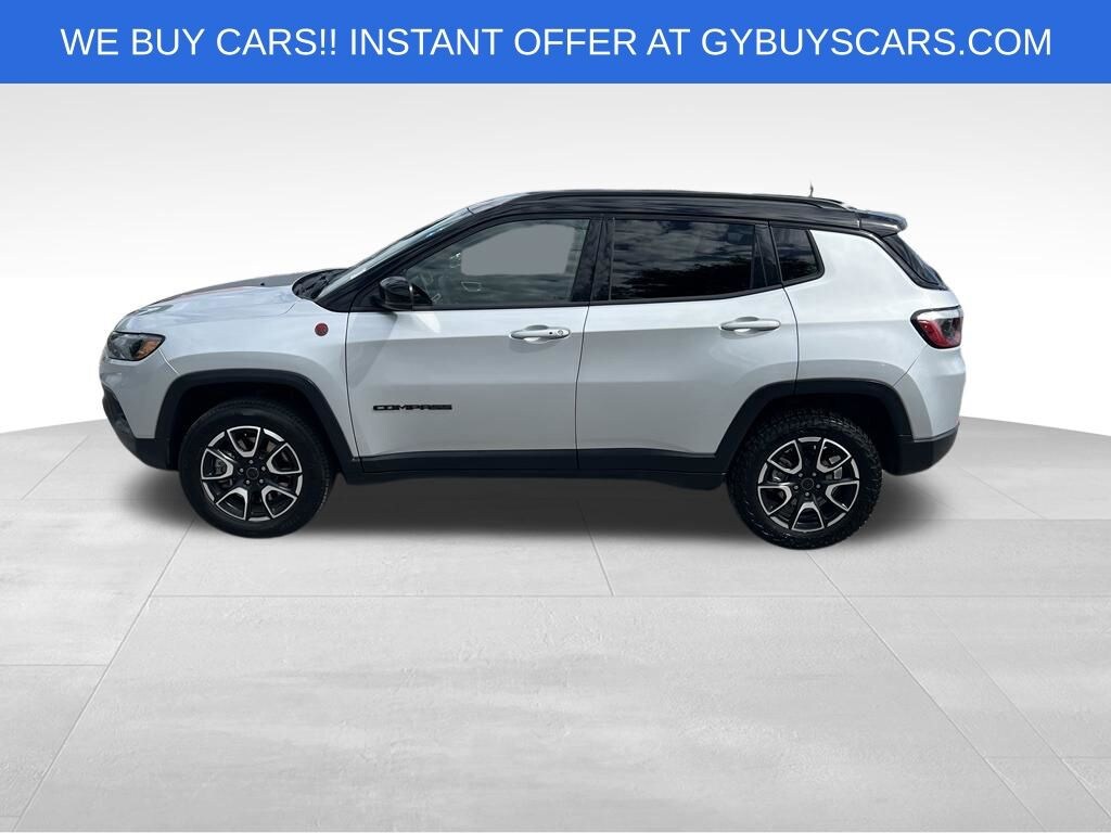 Used 2025 Jeep Compass Trailhawk SUV
