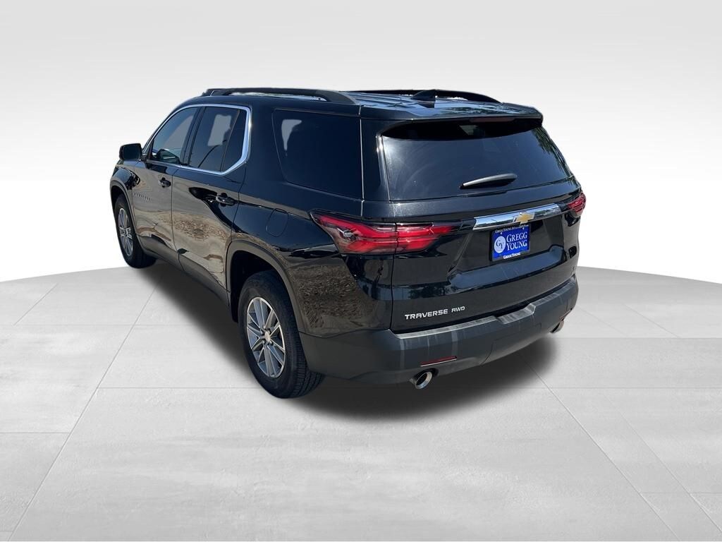 Used 2023 Chevrolet Traverse LT Cloth w/1LT SUV