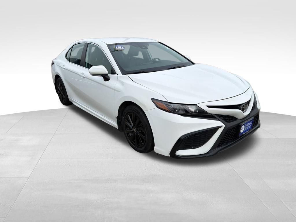 Used 2024 Toyota Camry SE Sedan