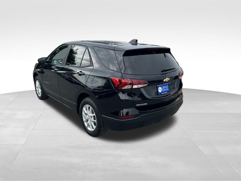 Used 2024 Chevrolet Equinox LS w/1LS SUV