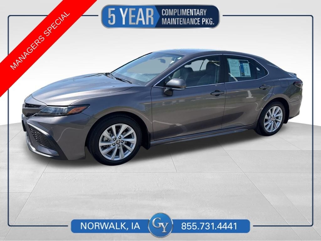 Used 2024 Toyota Camry SE Sedan
