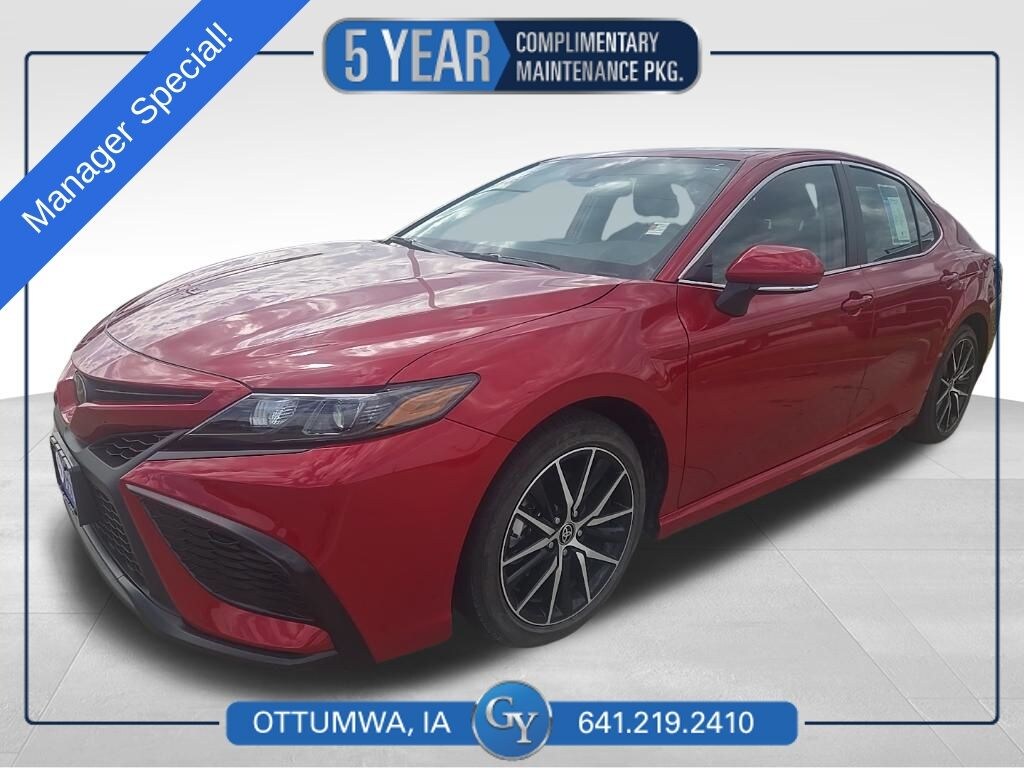 Used 2023 Toyota Camry SE Sedan