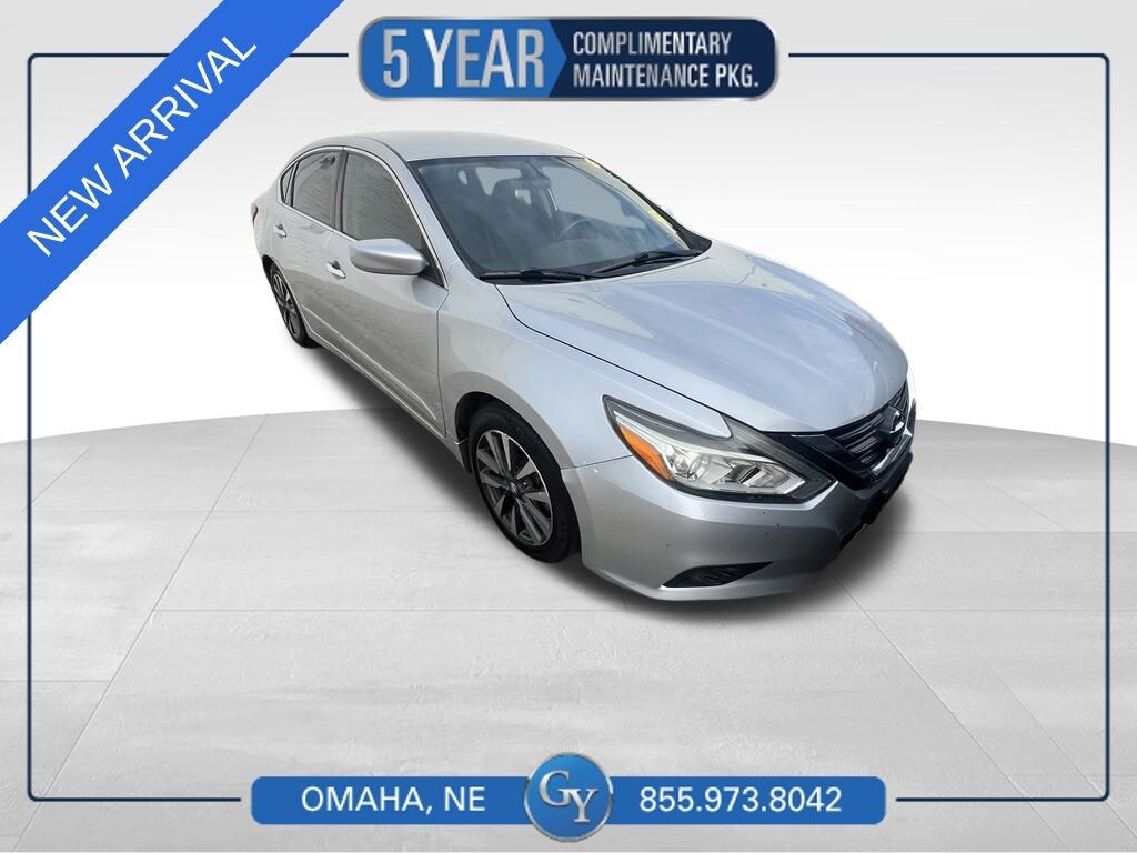 Used 2016 Nissan Altima 2.5 SV Sedan