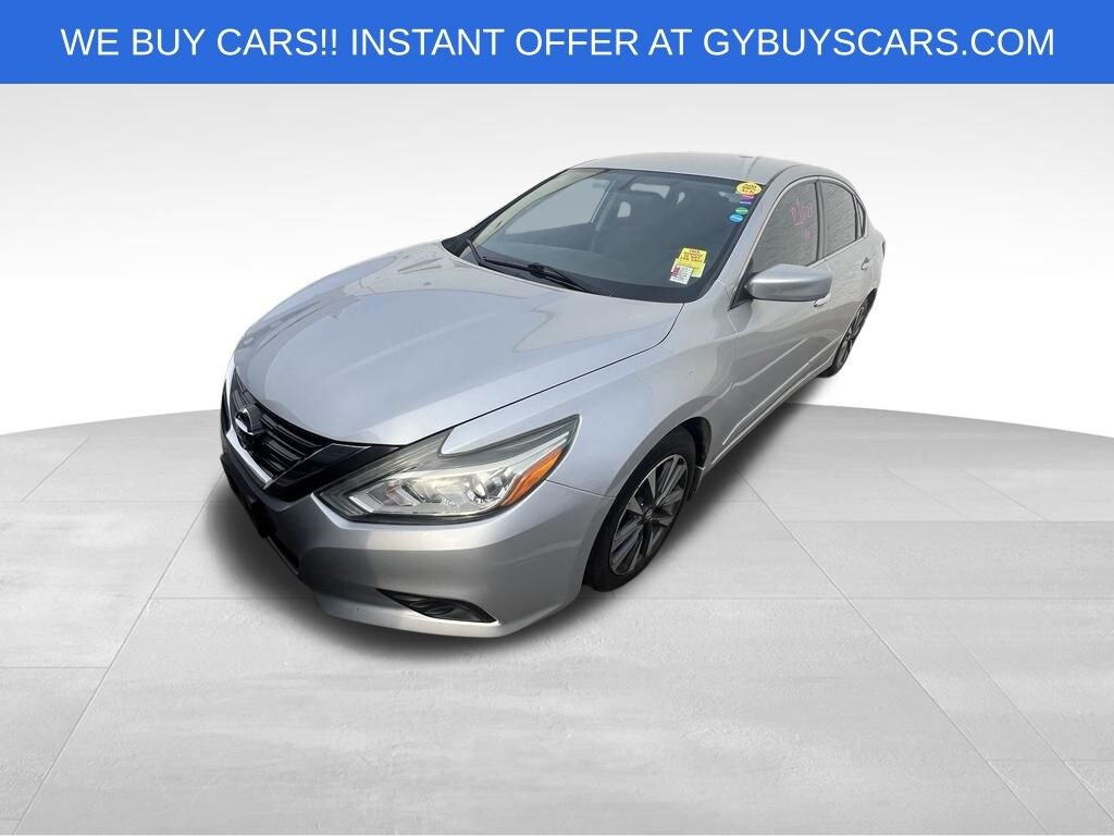 Used 2016 Nissan Altima 2.5 SV Sedan