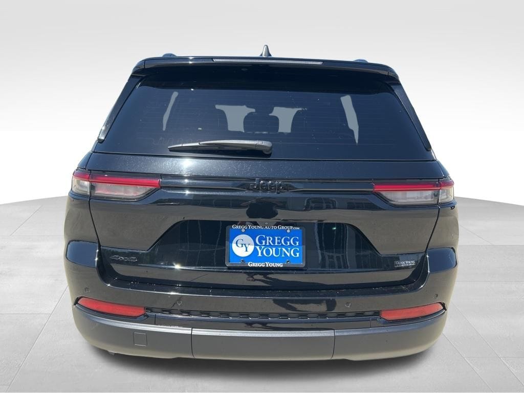 2023 Jeep Grand Cherokee Altitude - Photo 5