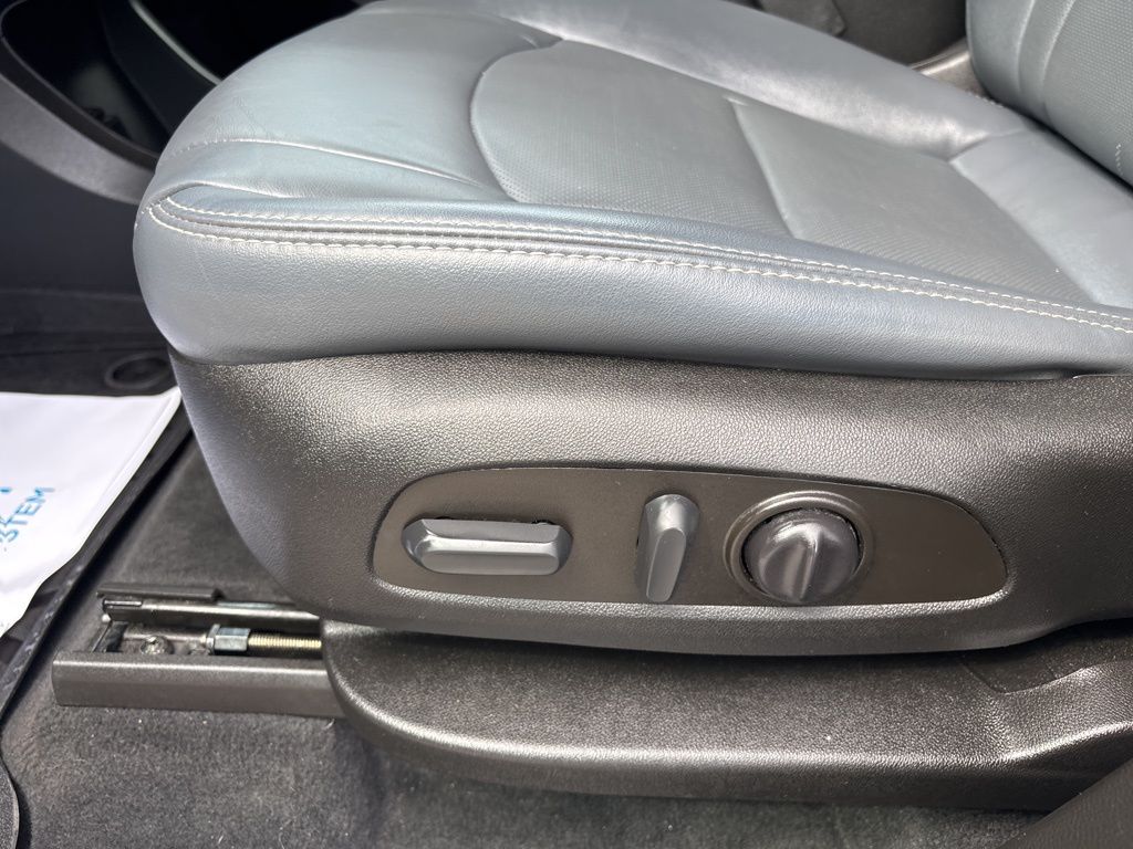 2022 Buick Enclave Essence - Photo 22
