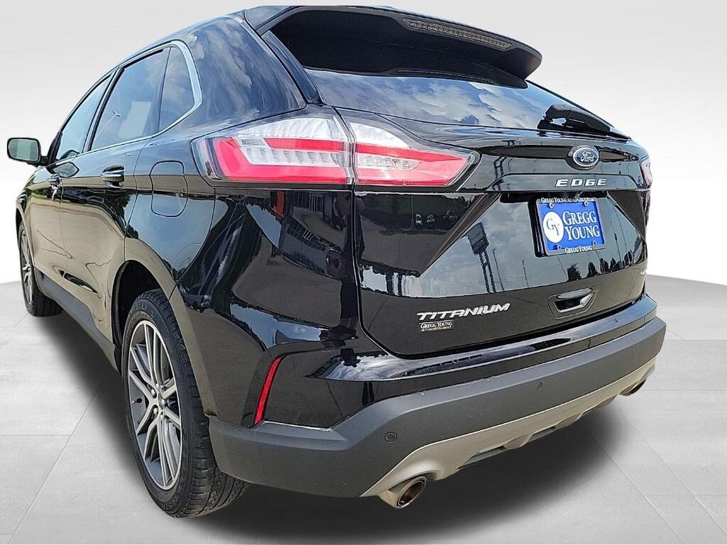 Used 2021 Ford Edge Titanium SUV