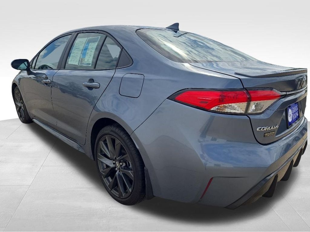 Used 2024 Toyota Corolla SE Sedan
