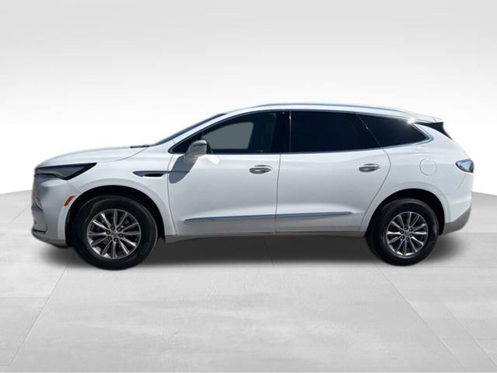 Used 2024 Buick Enclave Essence SUV