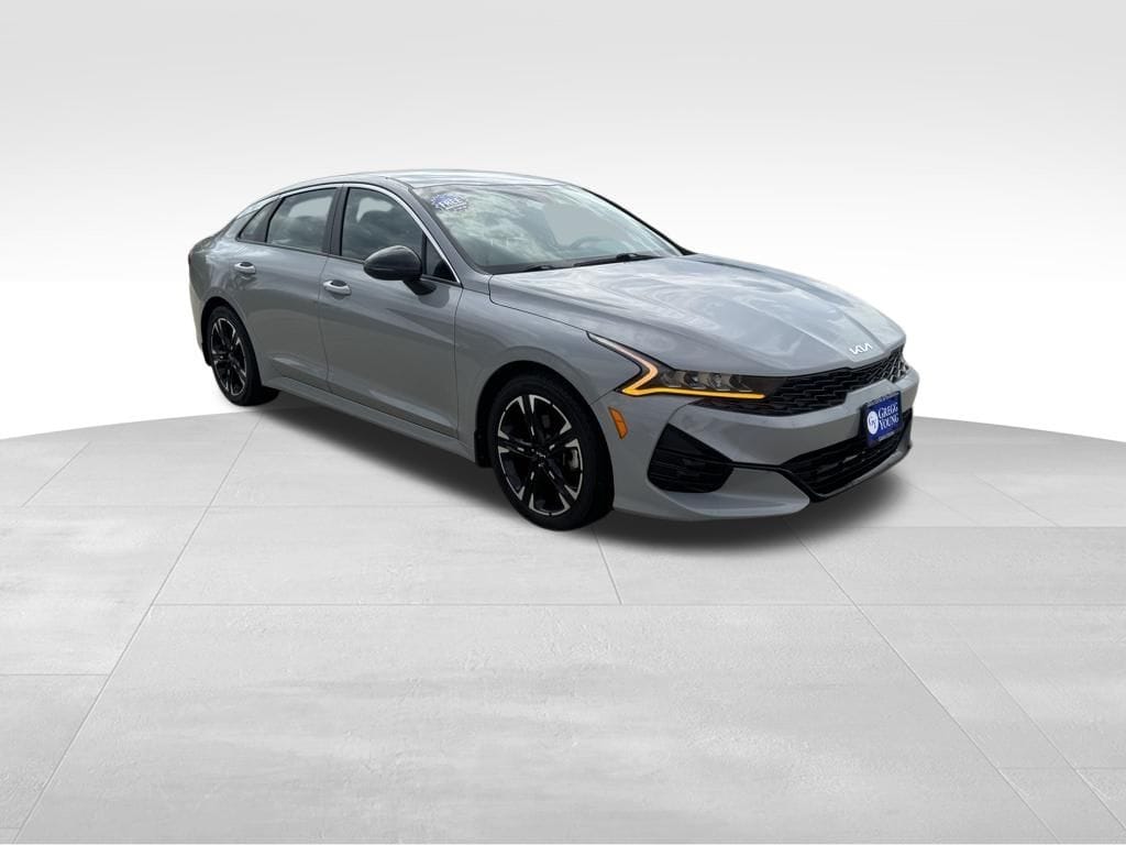 2022 Kia K5 12