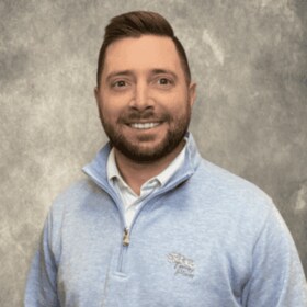 Staff member Alex Young from ID_0a566d