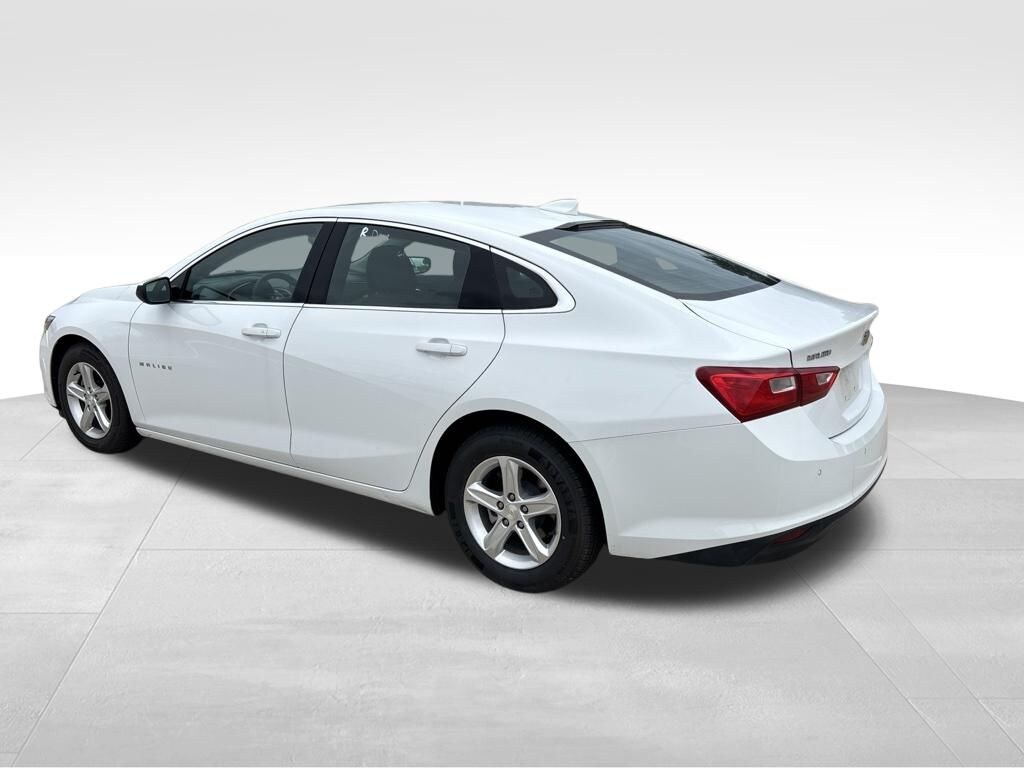 Used 2024 Chevrolet Malibu 1LT Sedan