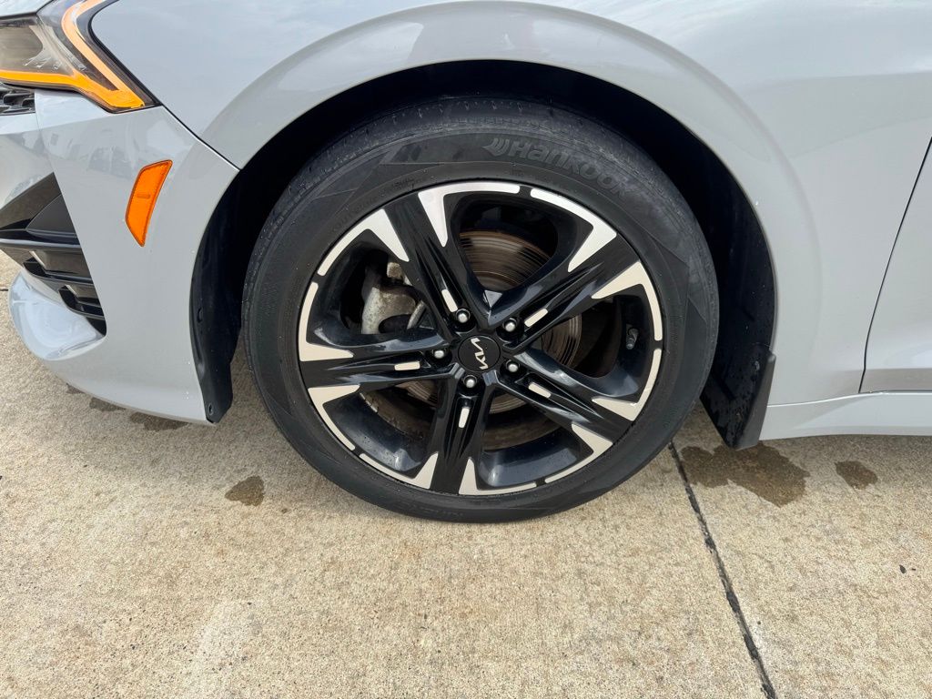 2022 Kia K5 64