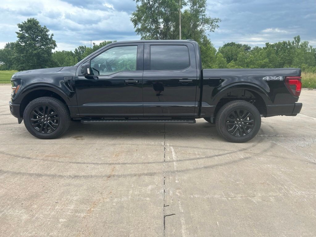 New 2026 Ford F-150 XLT Truck SuperCrew Cab