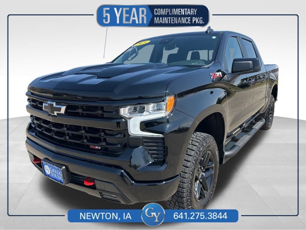 Used 2025 Chevrolet Silverado 1500 LT Trail Boss Truck Crew Cab