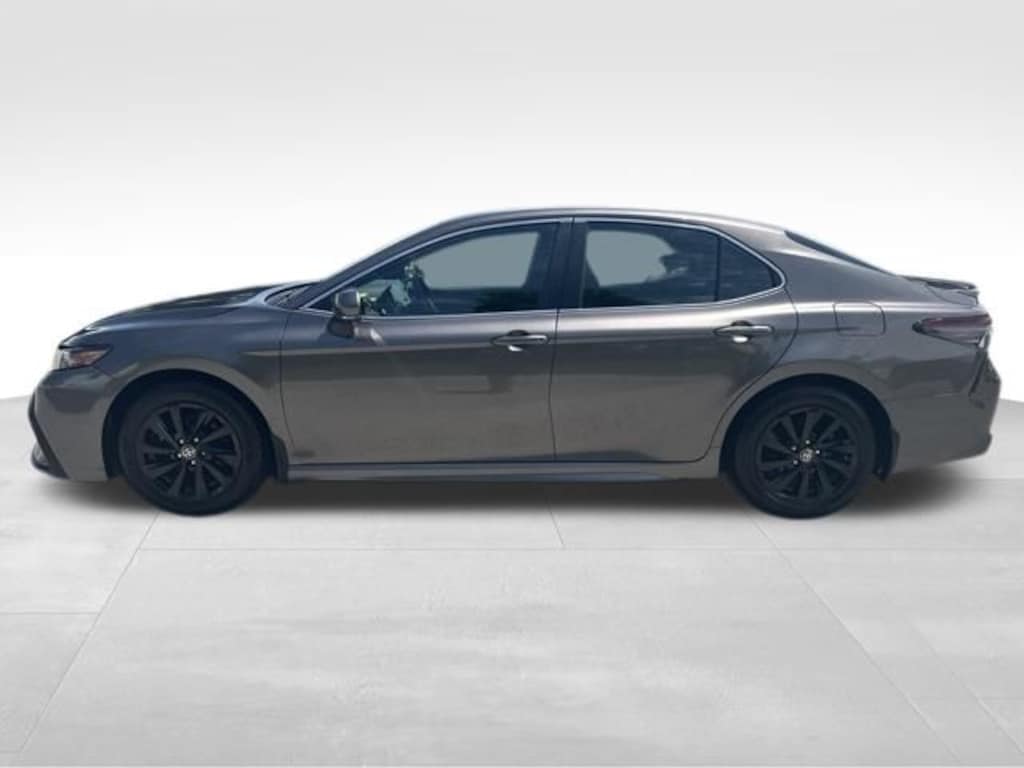 Used 2024 Toyota Camry SE Sedan