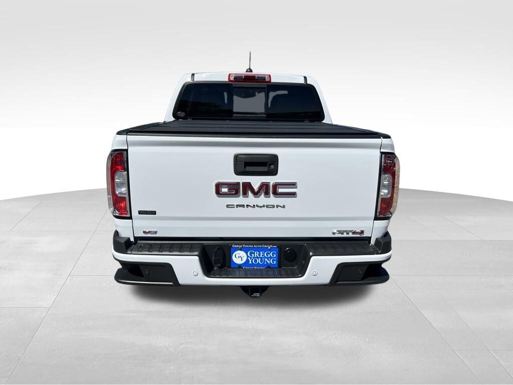 Used 2022 GMC Canyon AT4 w/Leather Truck Crew Cab