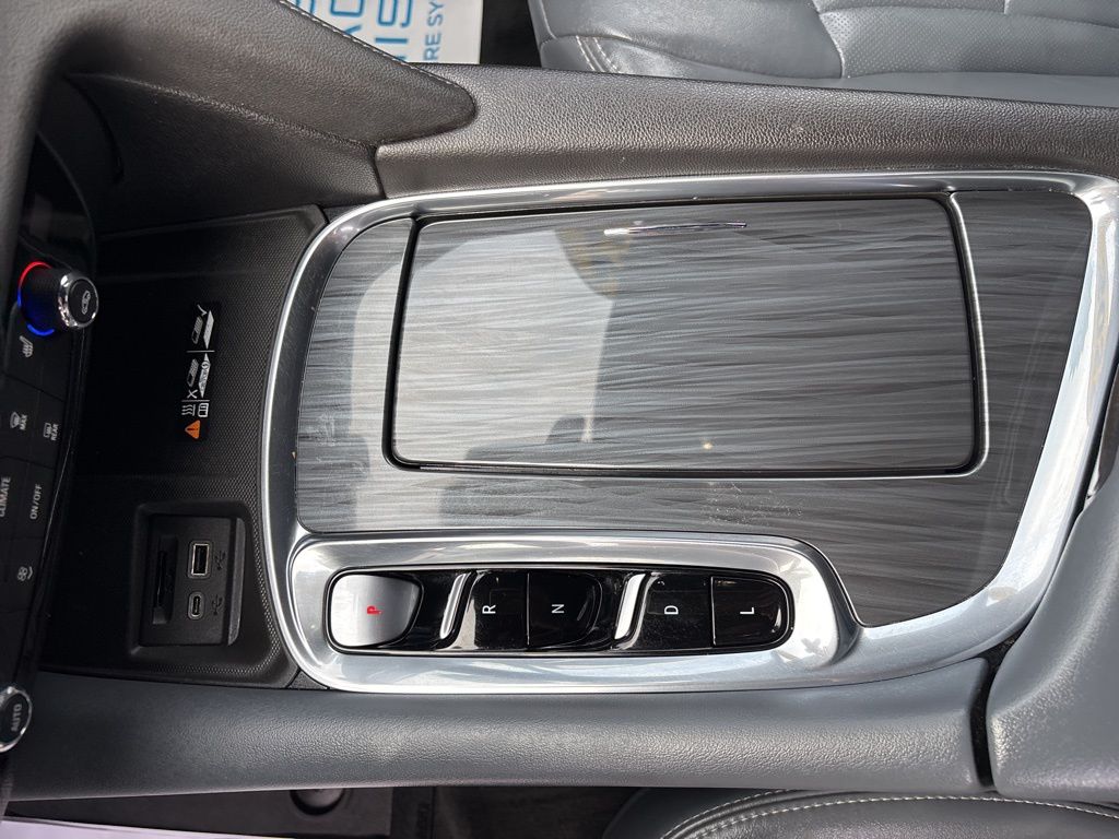 2022 Buick Enclave Essence - Photo 30