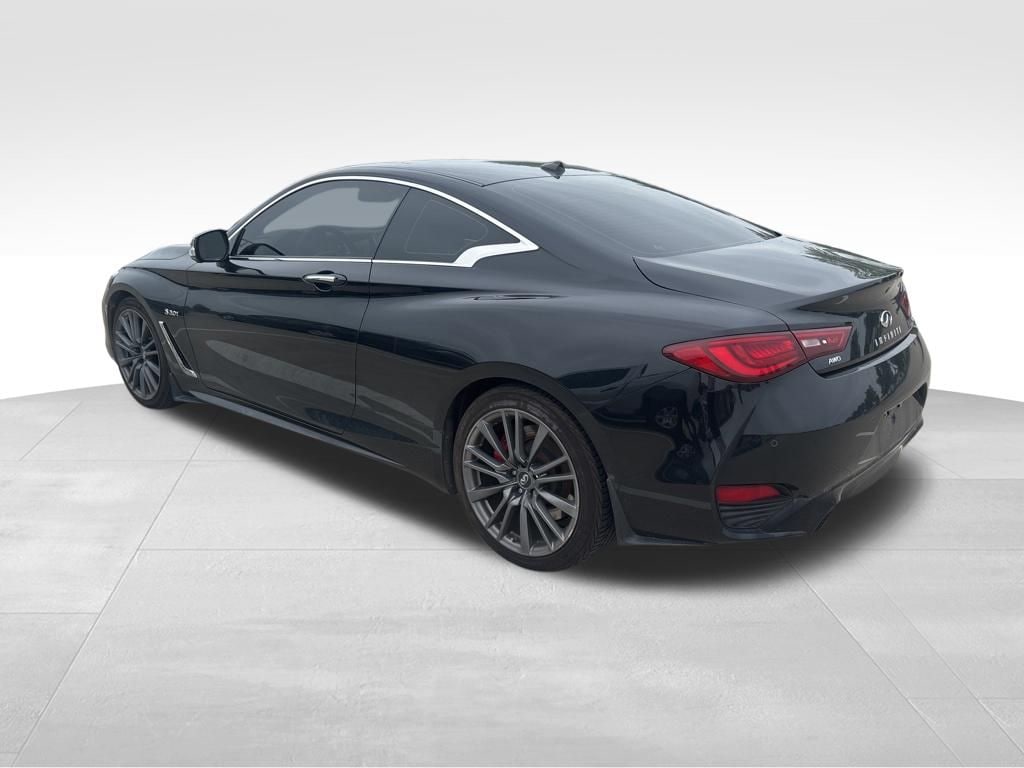 Used 2017 INFINITI Q60 3.0t Red Sport 400 Coupe