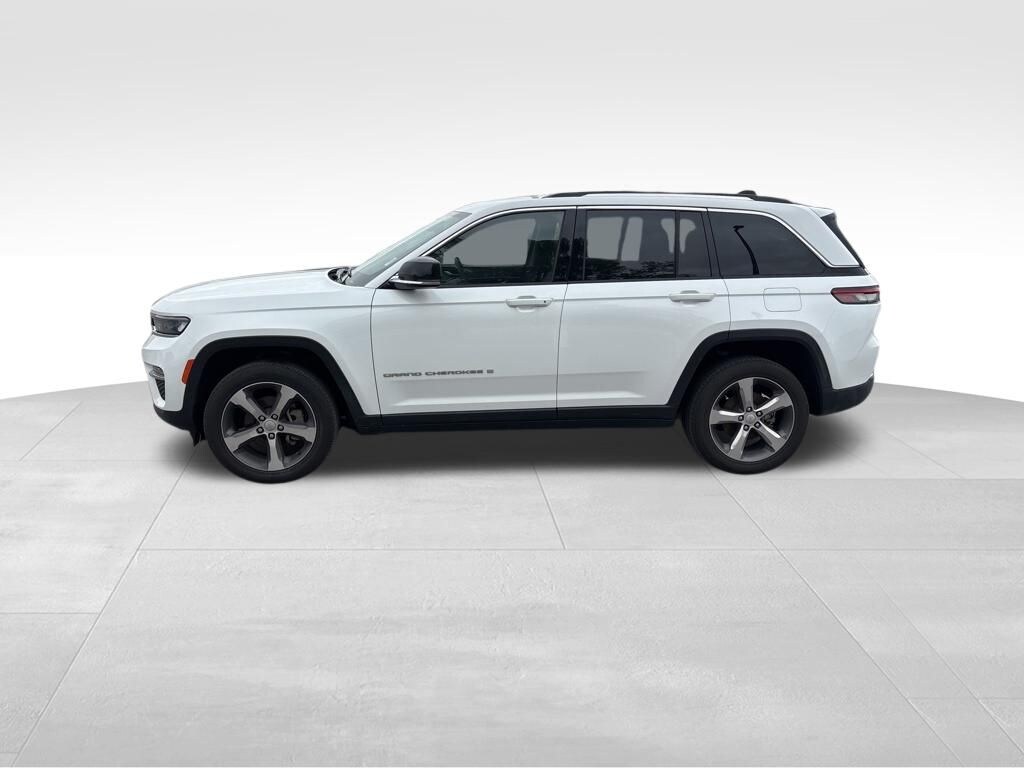 Used 2023 Jeep Grand Cherokee Limited SUV