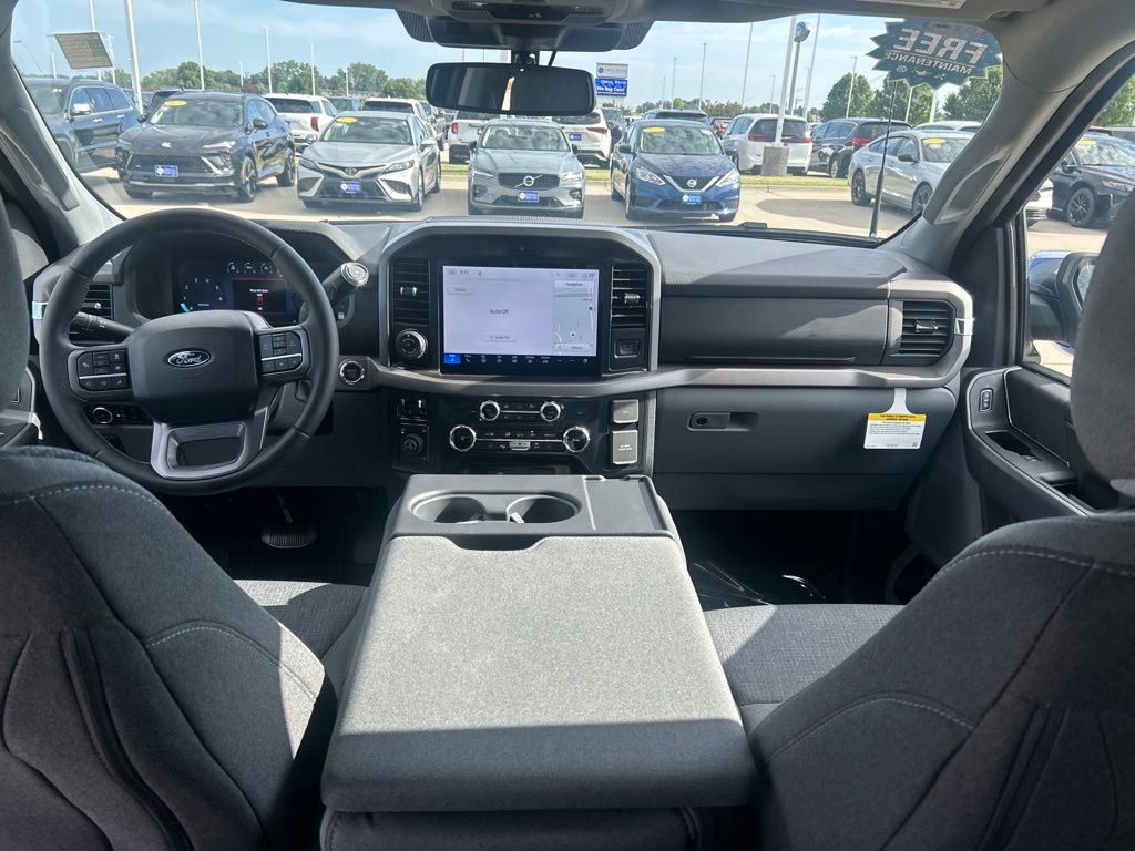 2026 Ford F-150 XLT - Photo 14