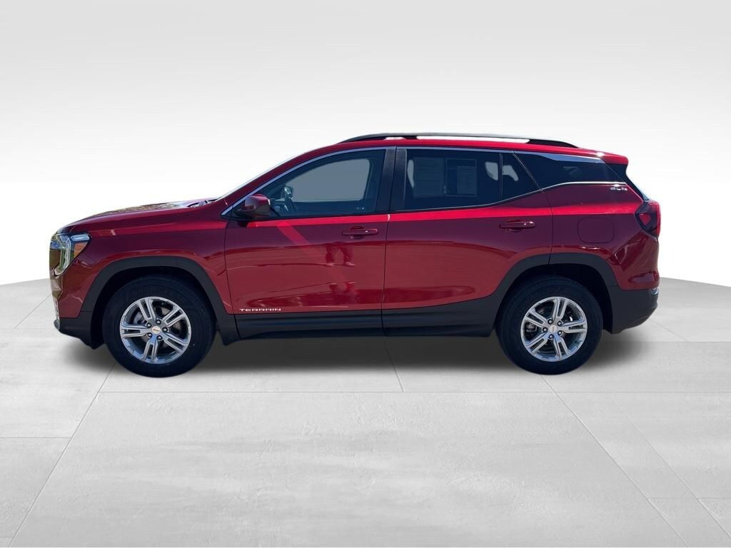 Used 2023 GMC Terrain SLE SUV