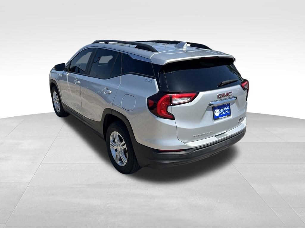 Used 2022 GMC Terrain SLE SUV