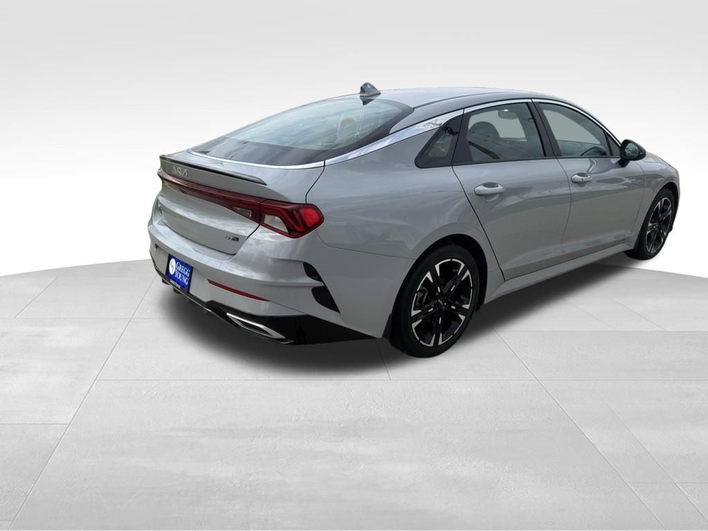 2022 Kia K5 10