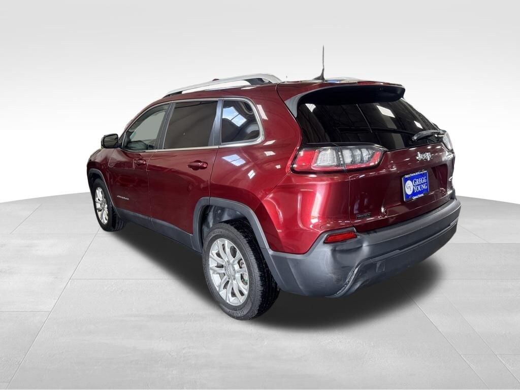 Used 2019 Jeep Cherokee Latitude FWD SUV