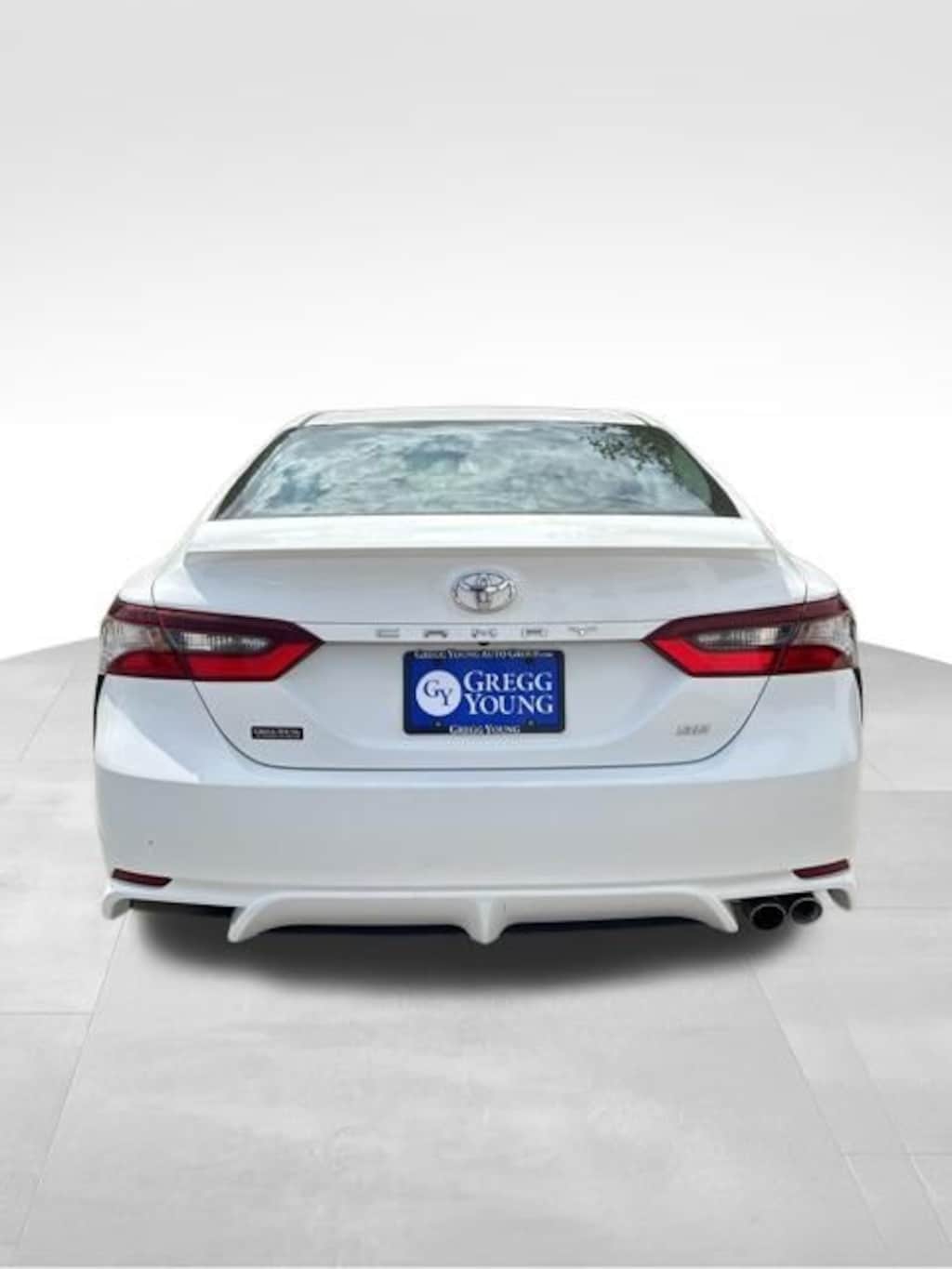 Used 2023 Toyota Camry SE Sedan