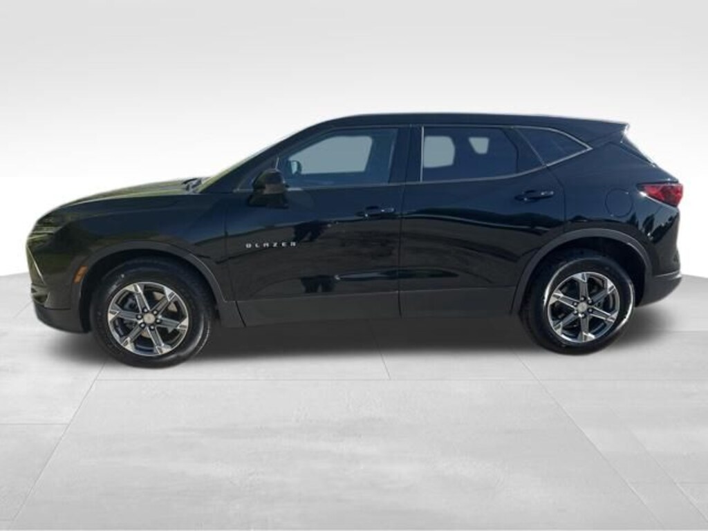 Used 2025 Chevrolet Blazer LT w/2LT SUV