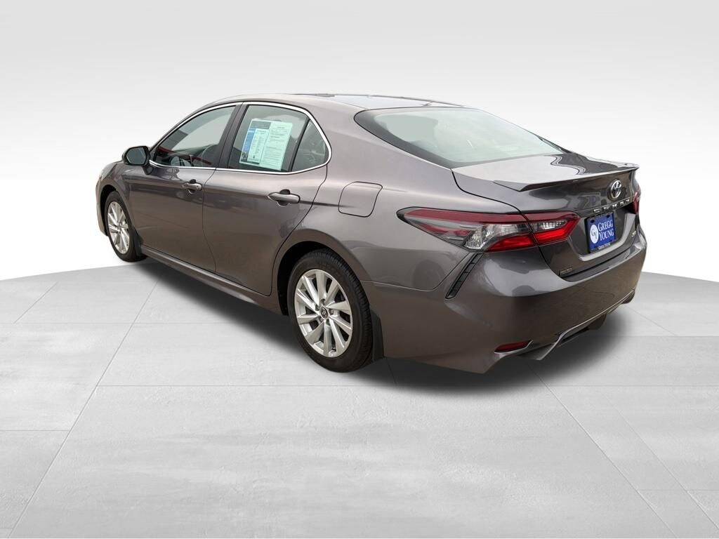 Used 2024 Toyota Camry SE Sedan