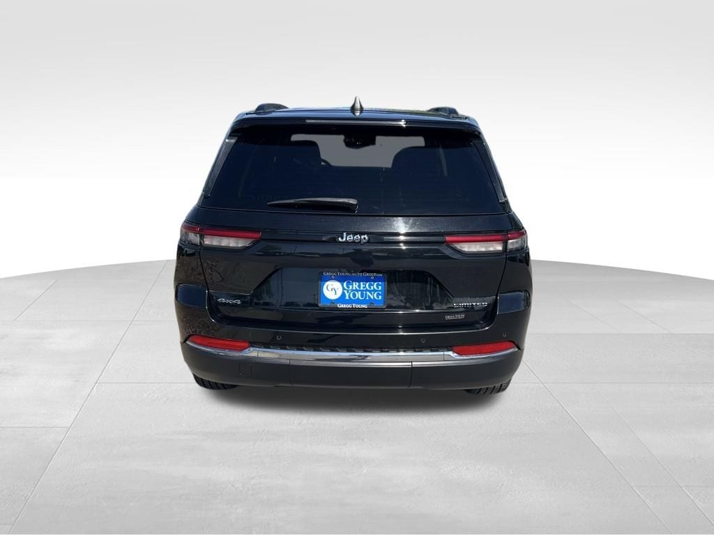 Used 2023 Jeep Grand Cherokee Limited SUV