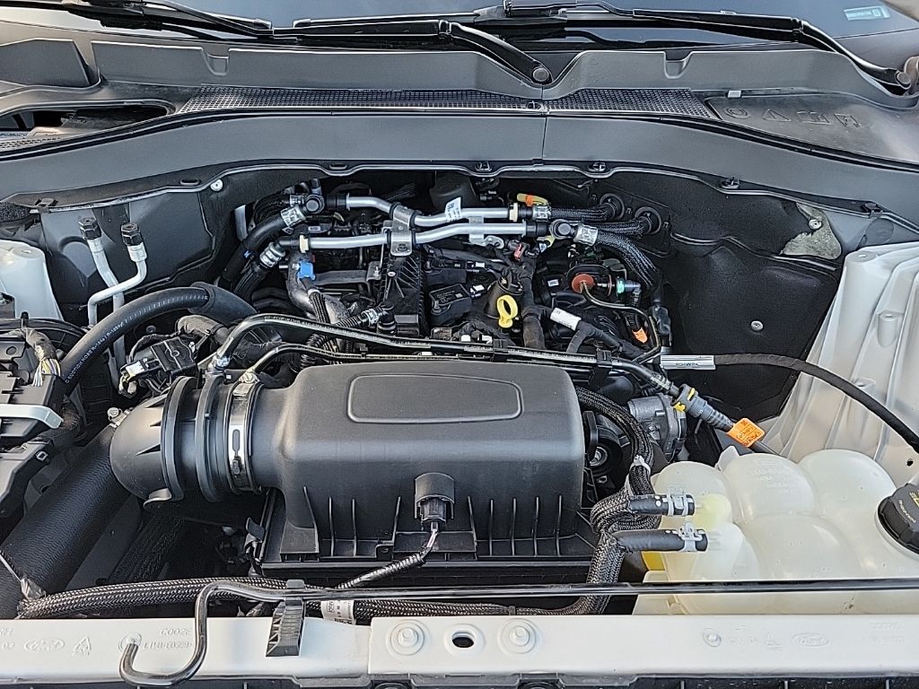 2023 Ford Explorer XLT - Photo 33